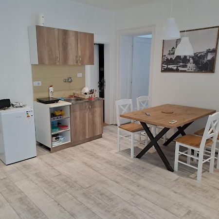 Apartman Centar Sd Szendrő Kültér fotó