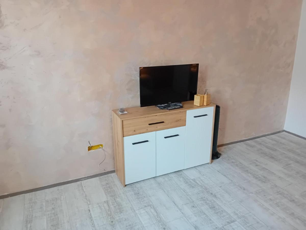 Apartman Centar Sd Szendrő Kültér fotó